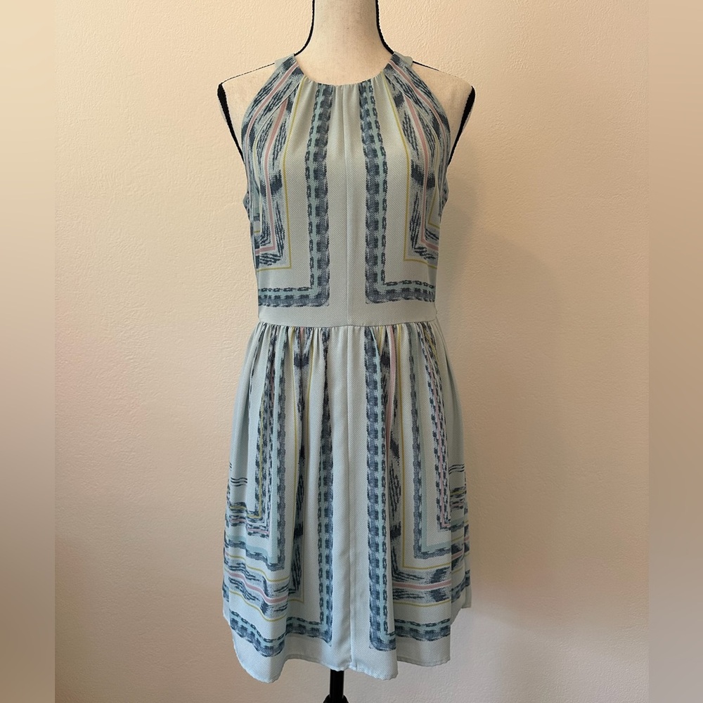 BCBGMAXAZRIA Pattern High Neck Dress